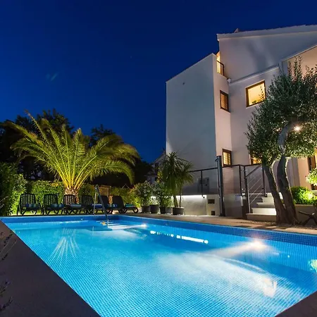 Leann Donji Okrug (Ciovo)